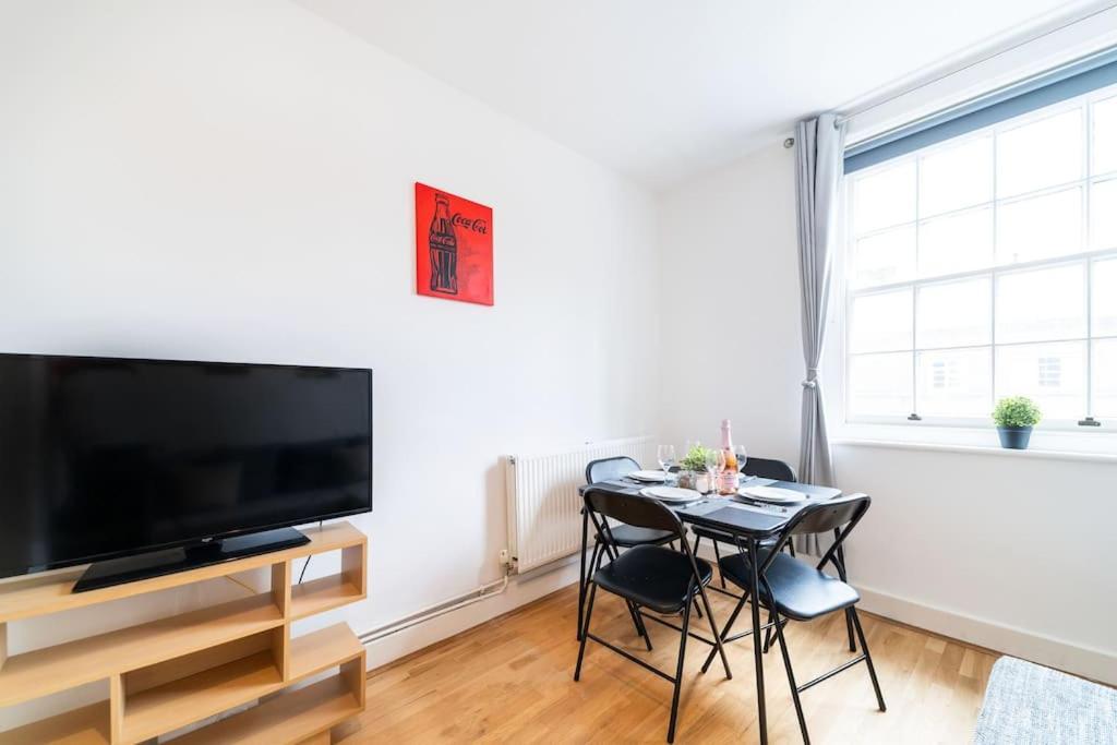 Beautiful One Bedroom Flat In Tavistock Place Londyn Zewnętrze zdjęcie