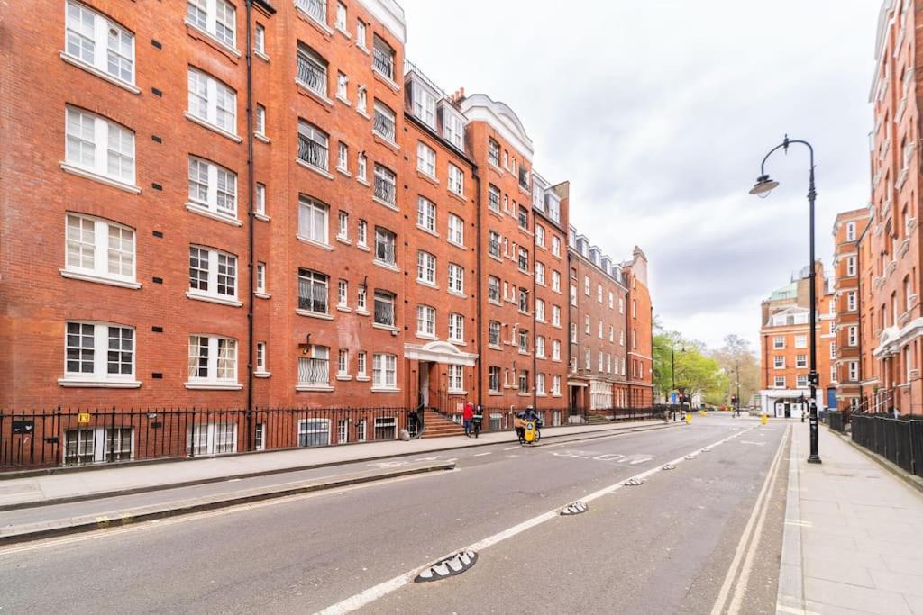 Beautiful One Bedroom Flat In Tavistock Place Londyn Zewnętrze zdjęcie